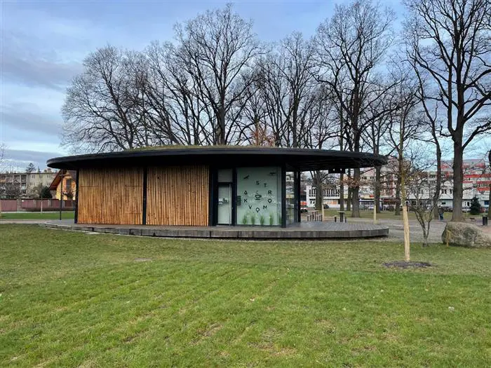 Vánoční kluziště v&nbsp;parku Stromovka